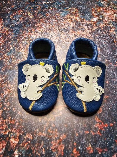 Quand mettre des chaussons à un bébé ?