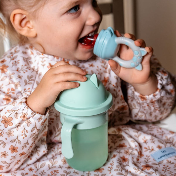Tasse d'apprentissage : Guide pour bien la choisir et l'introduire