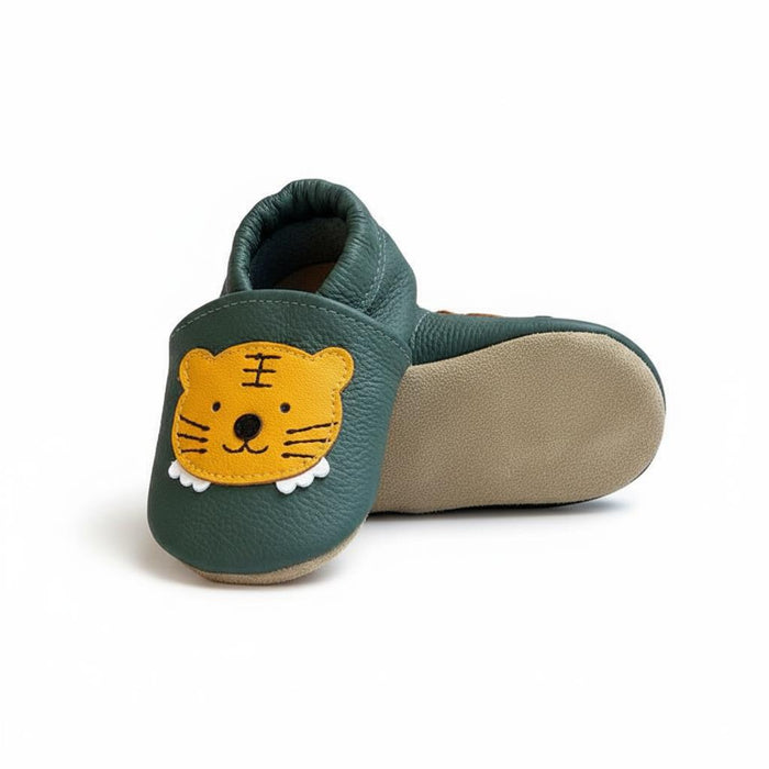 Chausson bébé en cuir souple vert Léo le Lionceau