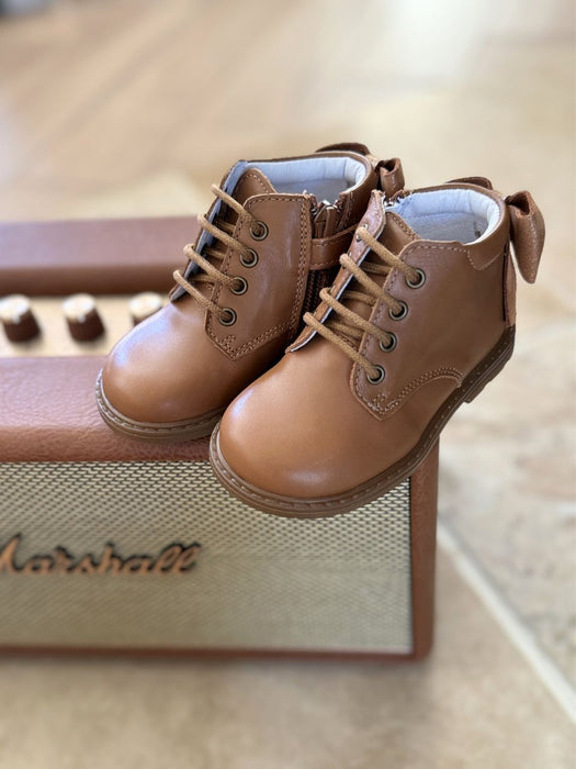 Chaussures enfant Camel avec noeud Bottine Caroline