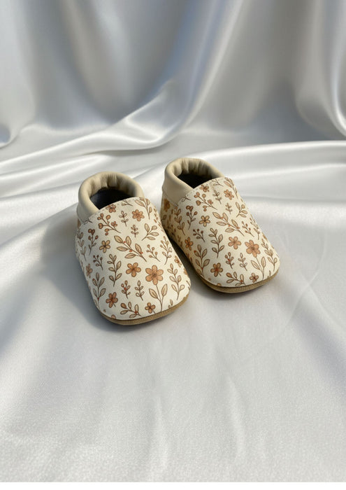 Chaussons Bébé en Cuir Souple – Modèle Liberty