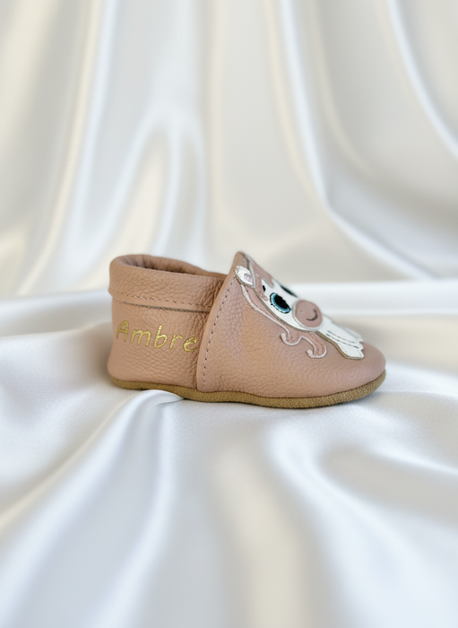 chausson bébé avec prénom de l'enfant 